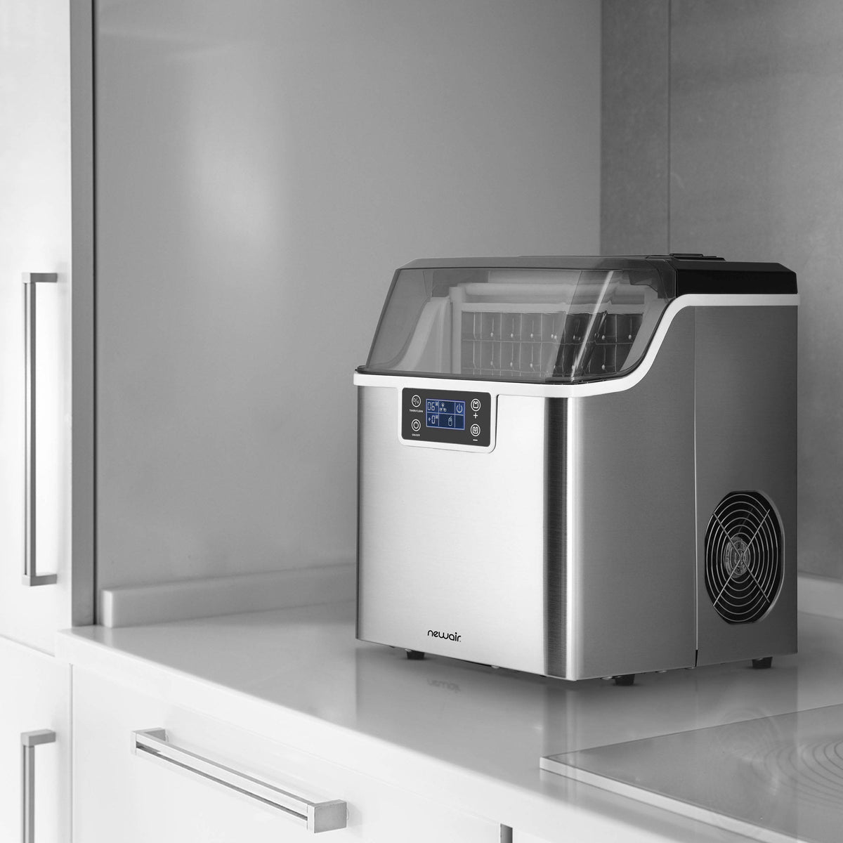 Newair® Countertop Ice Maker. Clear Ice, 45 lbs/day - Stainless Steel